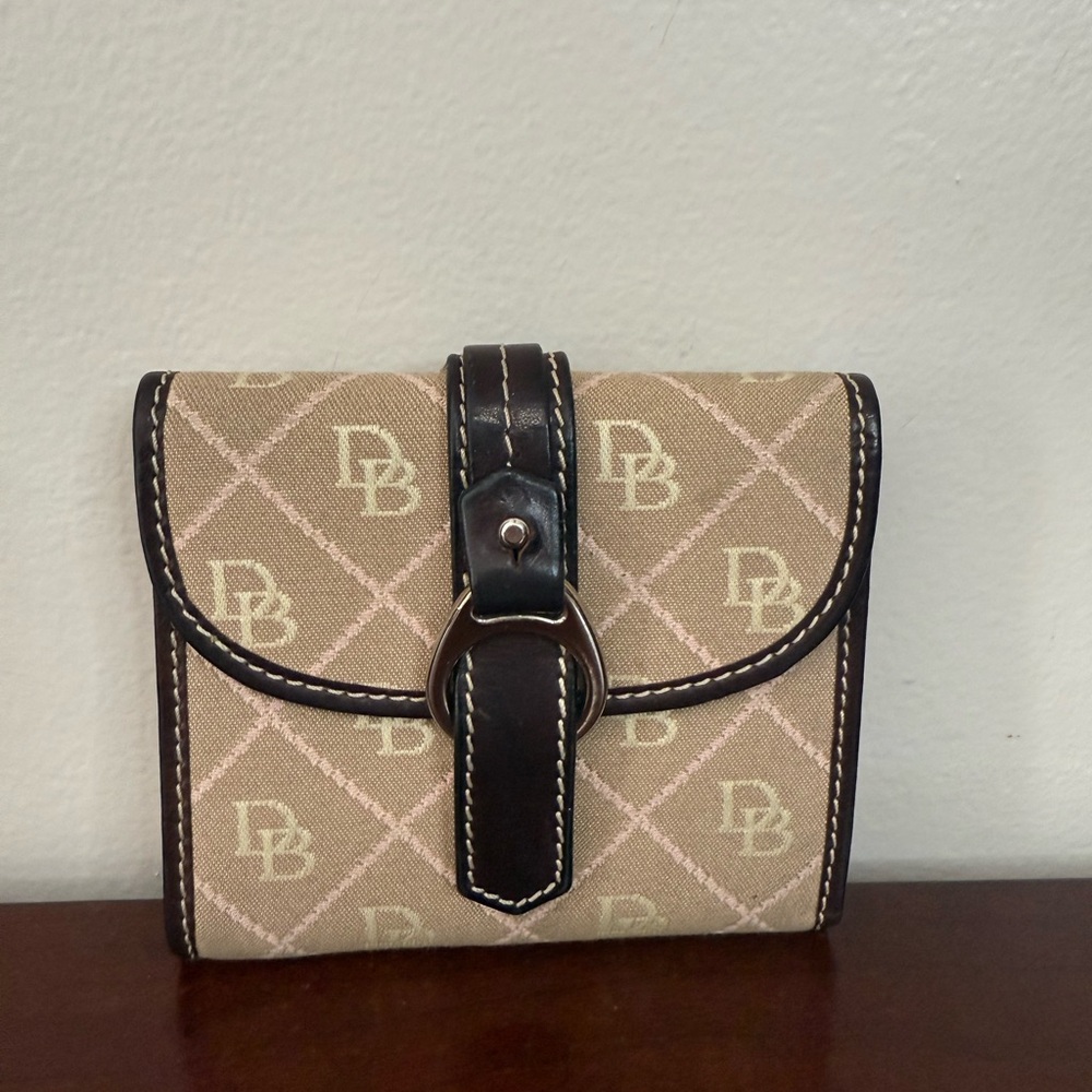 Dooney & Bourke monogram  Beige and Dark Brown Tri-Fold Wallet